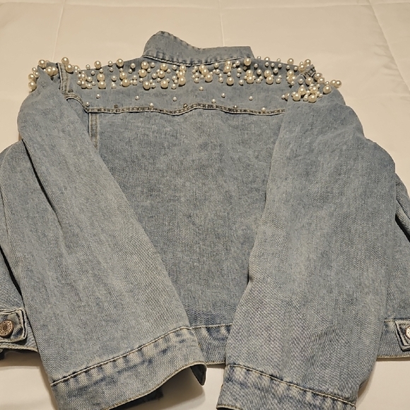 Pearl-Embellished Light Blue Denim Jacket - Women's Jean Jacket - Picture 4 of 4